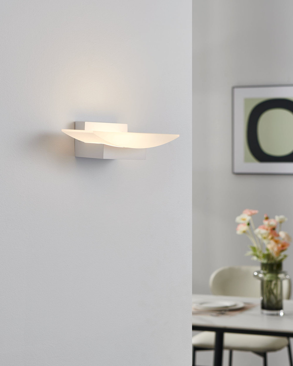 METRASS Alu Wall Lt White, Satin Finish IP20 #96037