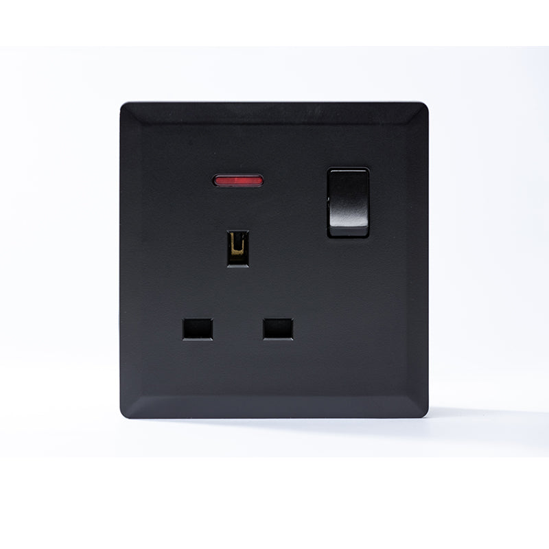 Switched 13A Socket with Neon (Black) - #S7.0-017B